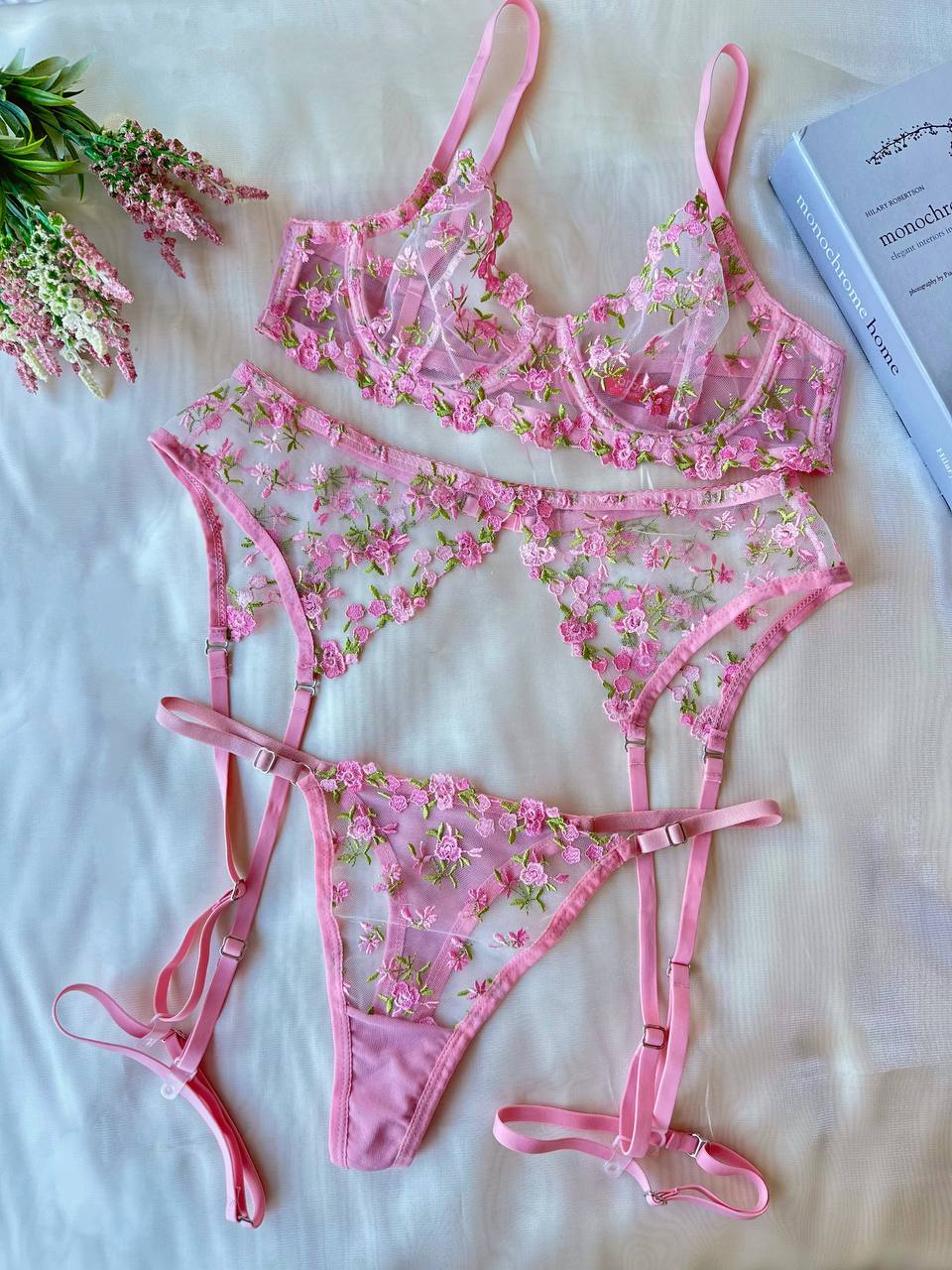 Floral Garter Set