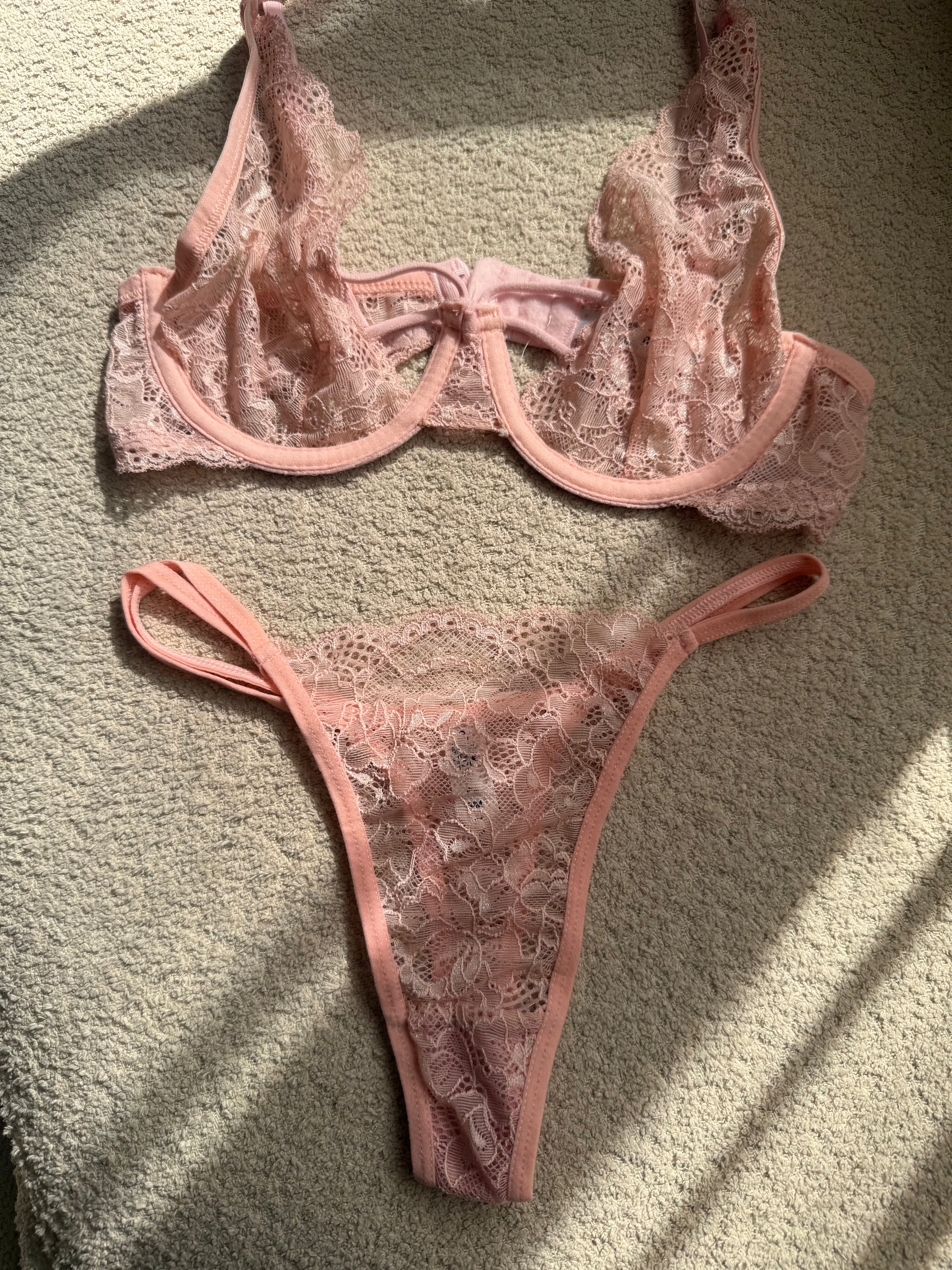 Lace Lingerie Set